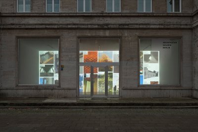 Exhibition view from “Unprofessional Studio”